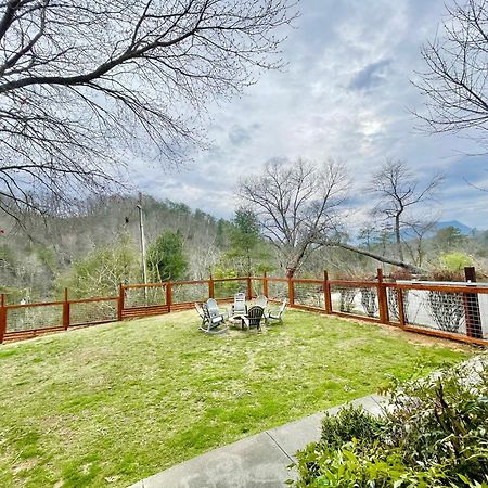 5Bedrooms*4King Beds*Outstanding Location*Hottub* Sevierville Exterior foto