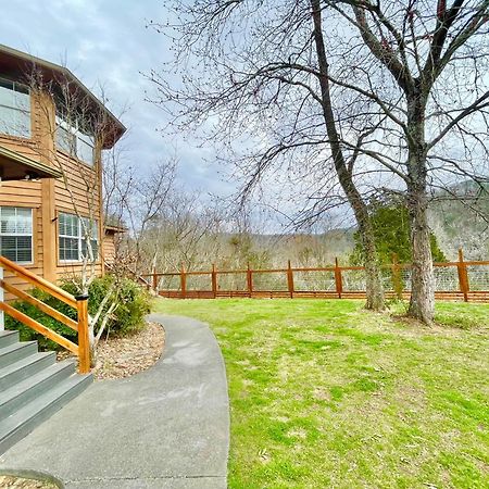 5Bedrooms*4King Beds*Outstanding Location*Hottub* Sevierville Exterior foto