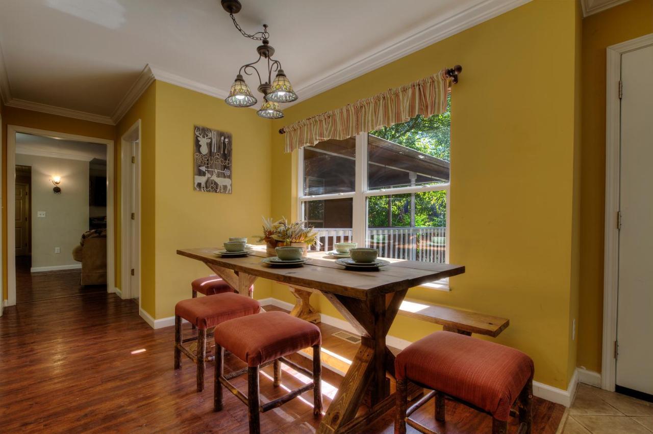 5Bedrooms*4King Beds*Outstanding Location*Hottub* Sevierville Exterior foto