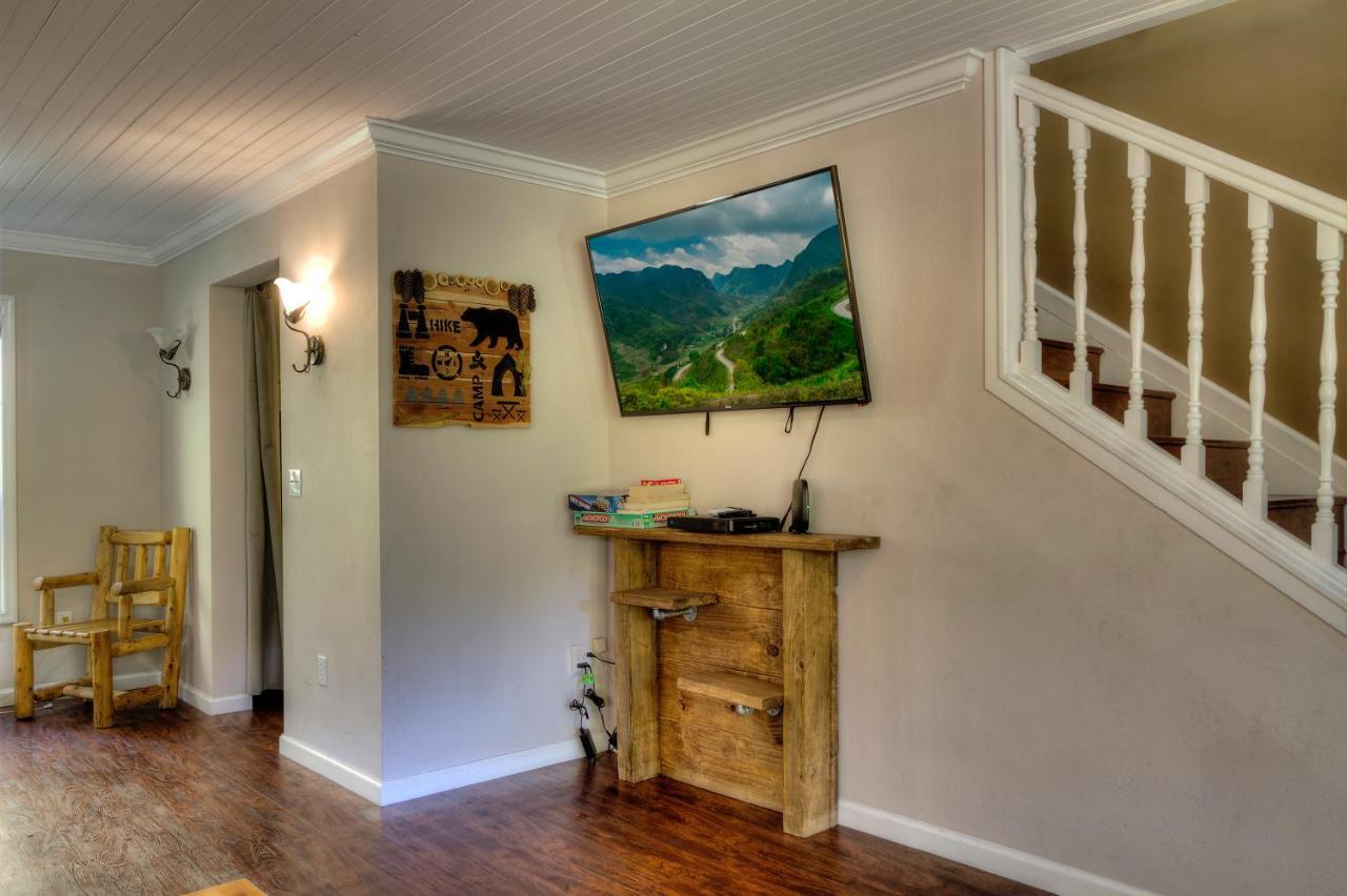 5Bedrooms*4King Beds*Outstanding Location*Hottub* Sevierville Exterior foto