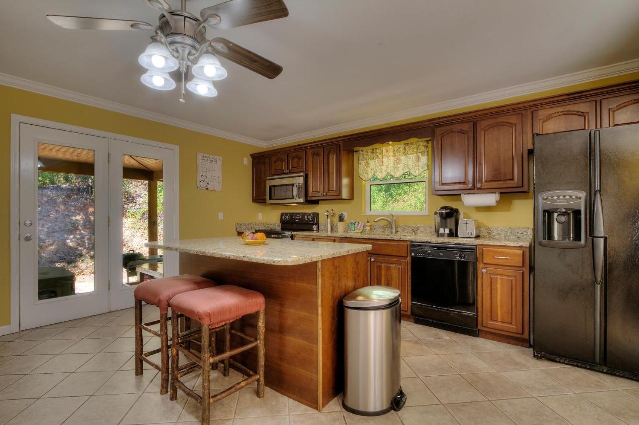 5Bedrooms*4King Beds*Outstanding Location*Hottub* Sevierville Exterior foto