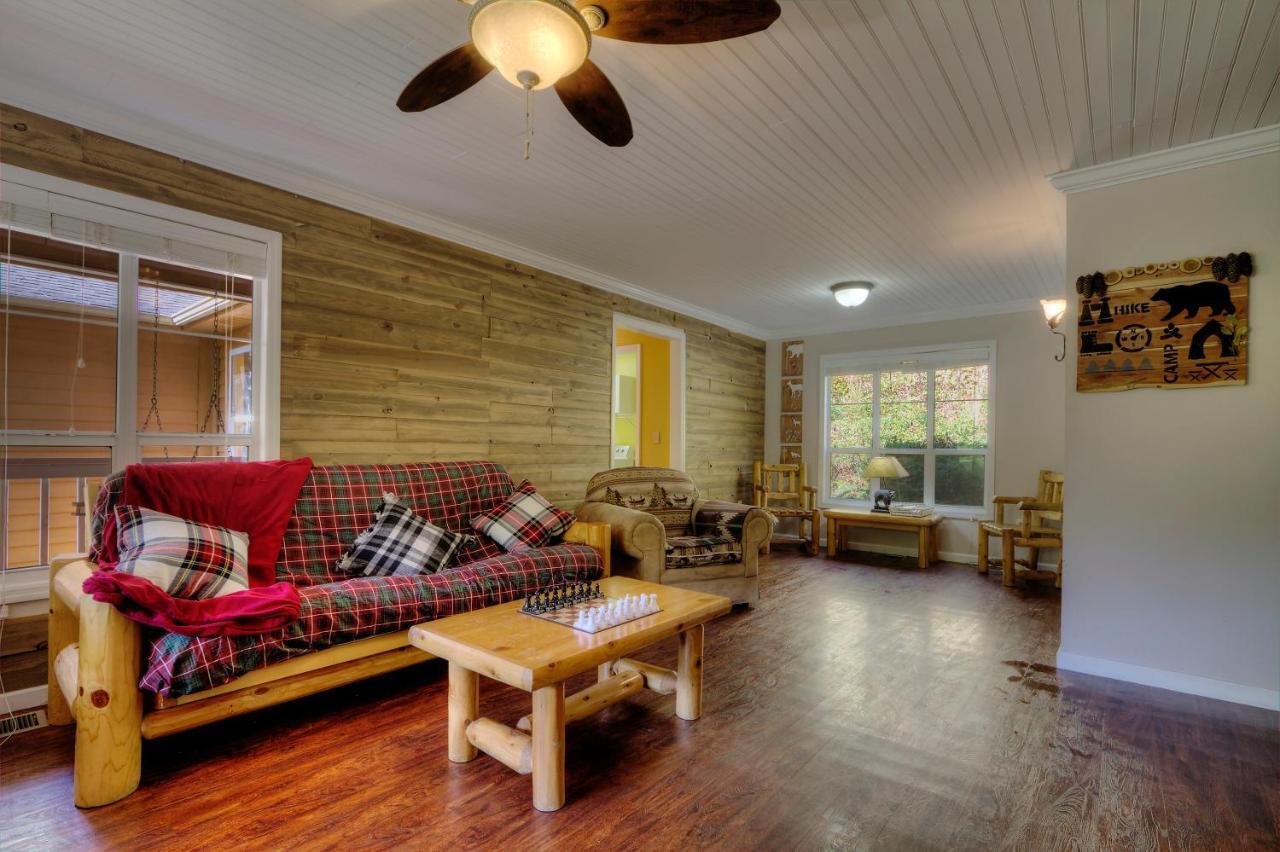 5Bedrooms*4King Beds*Outstanding Location*Hottub* Sevierville Exterior foto